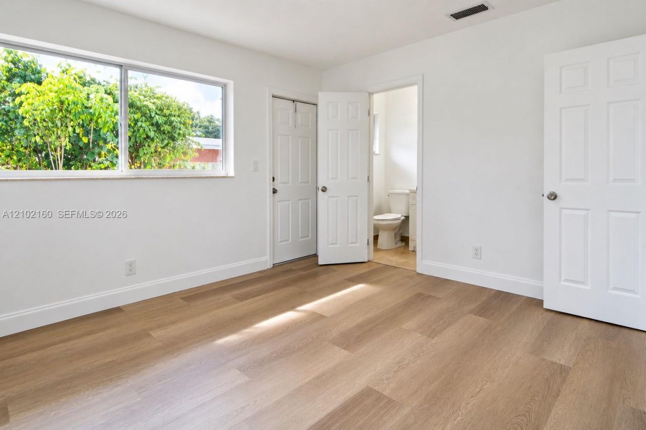 1201 NE 26th Ter, Pompano Beach, FL 33062 Photo