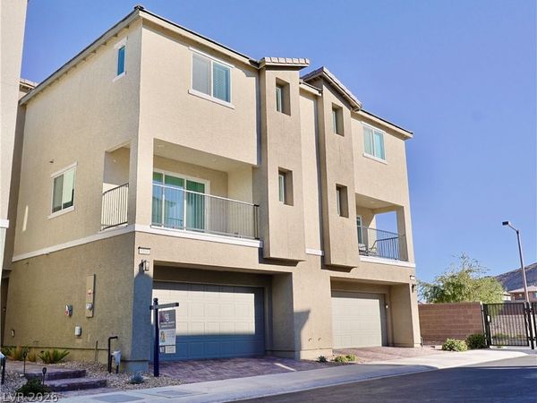 6888 Prairie Pearl Street , Las Vegas, NV 89148