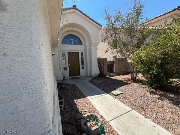 6551 Jordan River Drive , Las Vegas, NV 89156