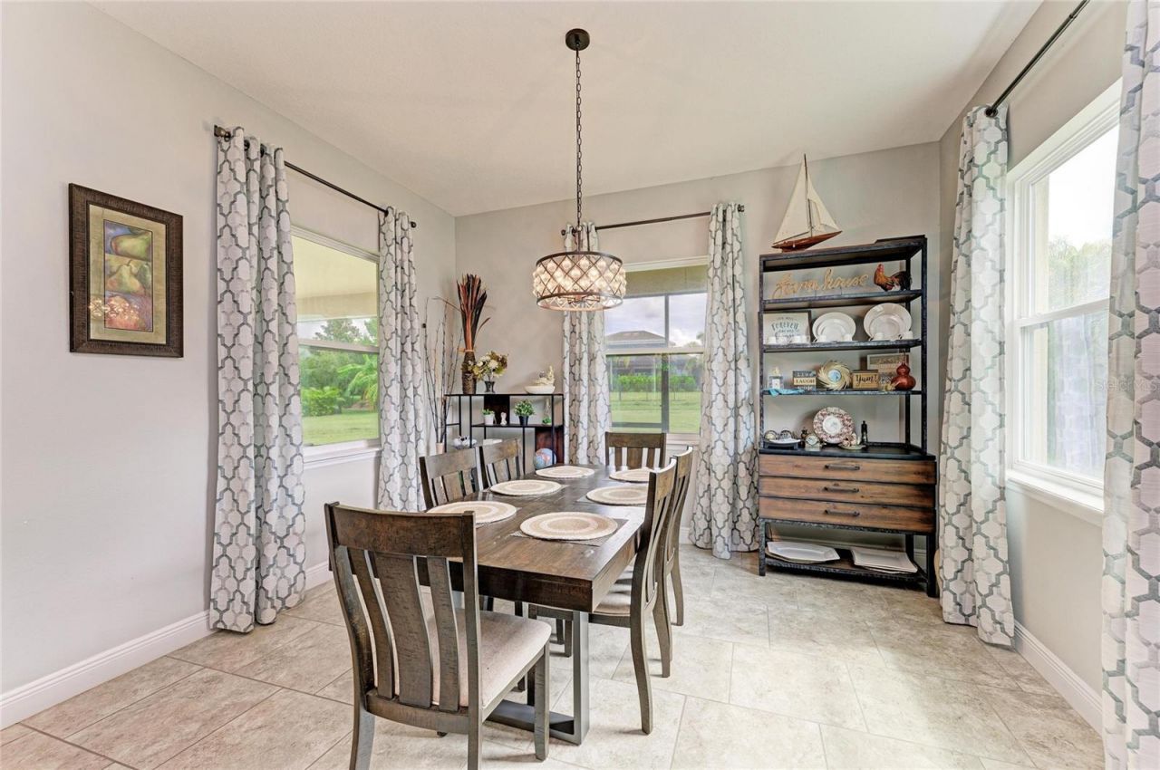519 165th Street E, Bradenton, FL 34212 Photo