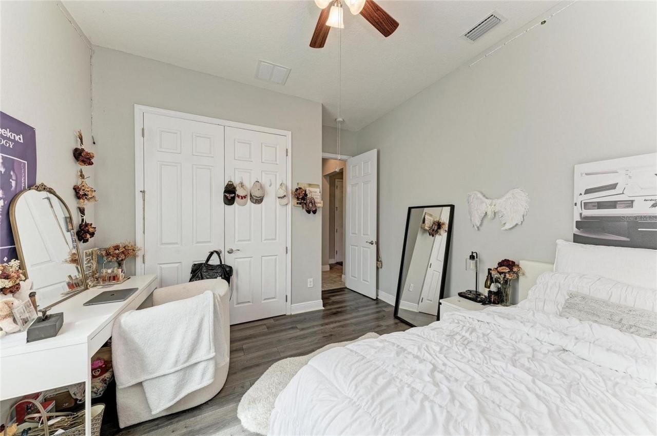 519 165th Street E, Bradenton, FL 34212 Photo