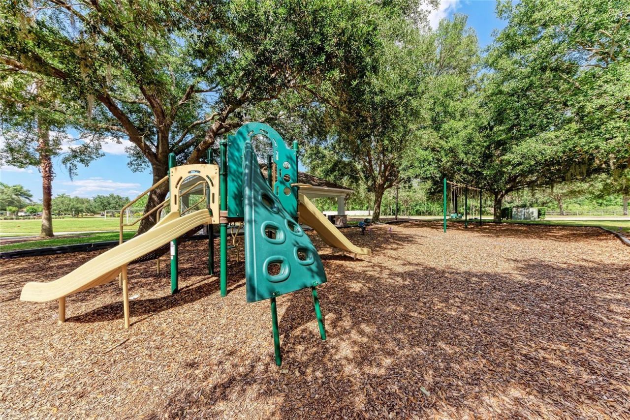 519 165th Street E, Bradenton, FL 34212 Photo