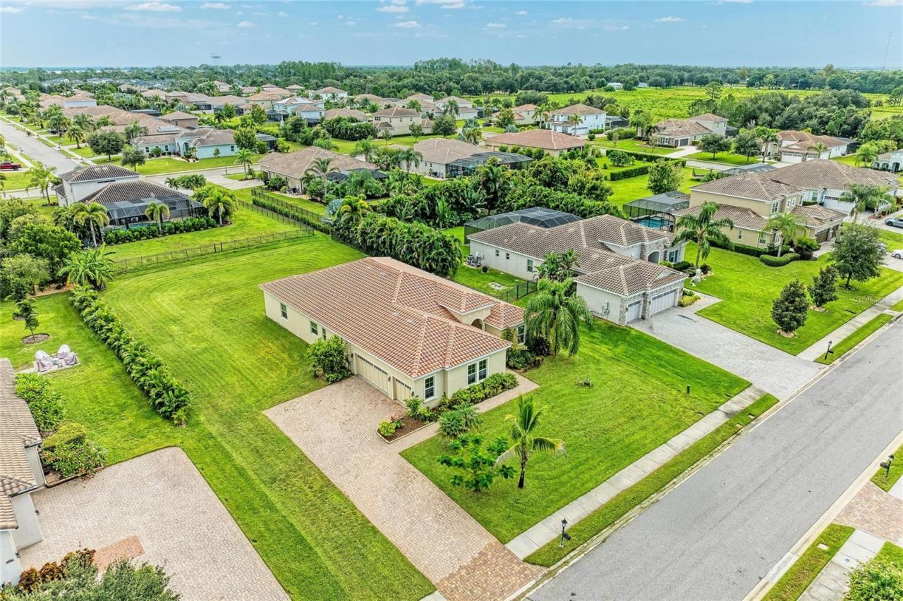 519 165th Street E, Bradenton, FL 34212 Photo