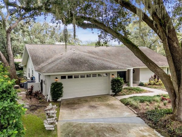 2712 LAUREL OAK DRIVE , PLANT CITY, FL 33566