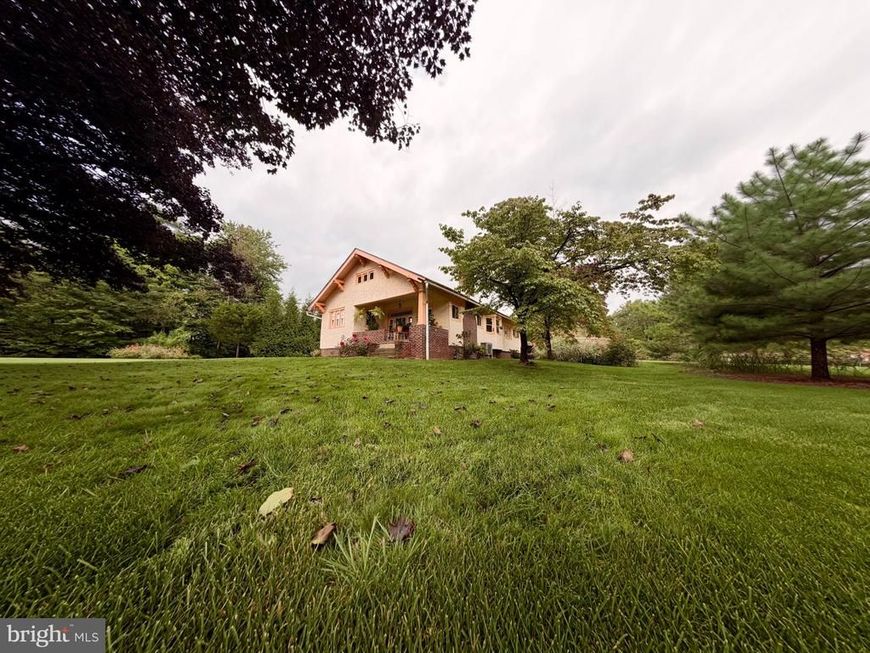 701 Old Philadelphia Pike, Douglassville, PA 19518 Main Photo