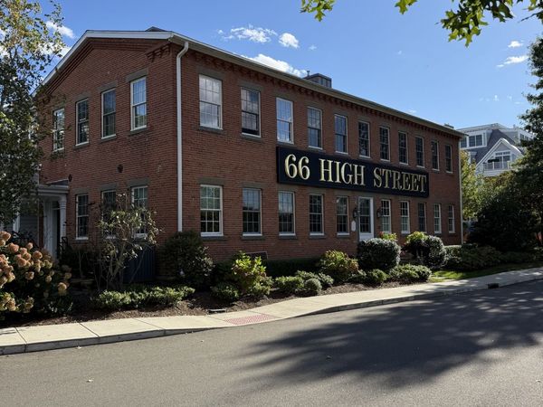 66 High, Unit 4, Guilford, CT 06437