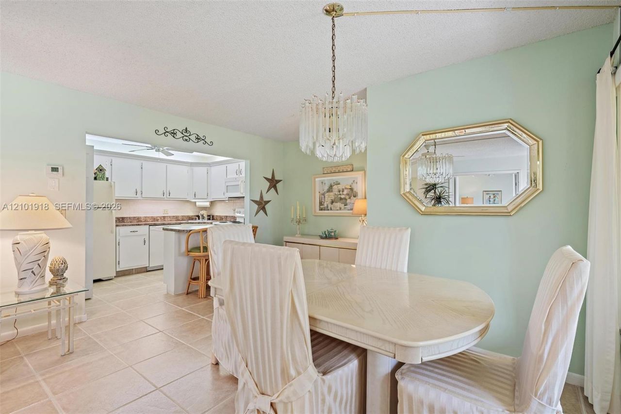301 Pine Ridge Cir , Unit C-1, Greenacres, FL 33463 Photo