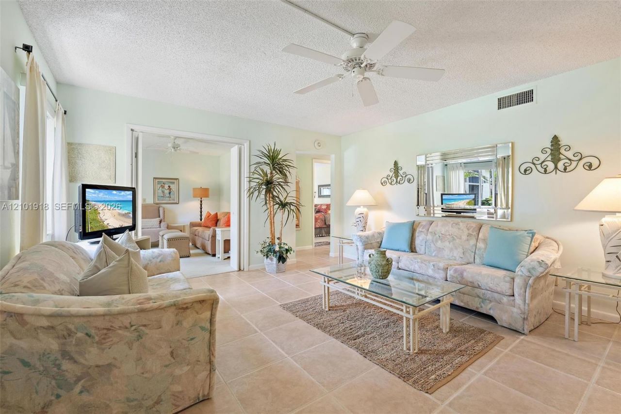 301 Pine Ridge Cir , Unit C-1, Greenacres, FL 33463 Photo