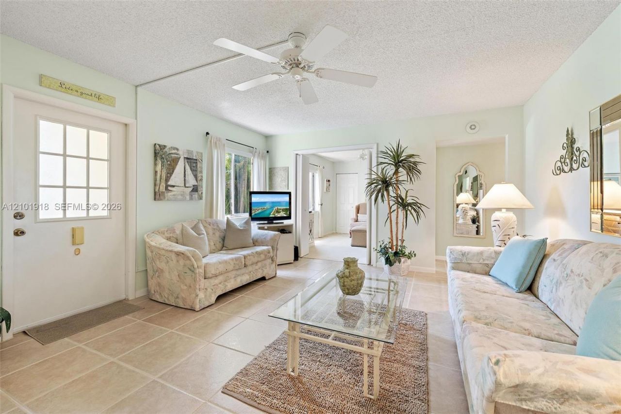 301 Pine Ridge Cir , Unit C-1, Greenacres, FL 33463 Photo