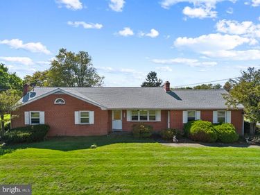 2754 BIG ROAD, FREDERICK, PA 19435
