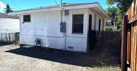 351 W Arroyo Street, Reno, NV 89509 Photo