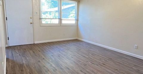 351 W Arroyo Street, Reno, NV 89509 Photo