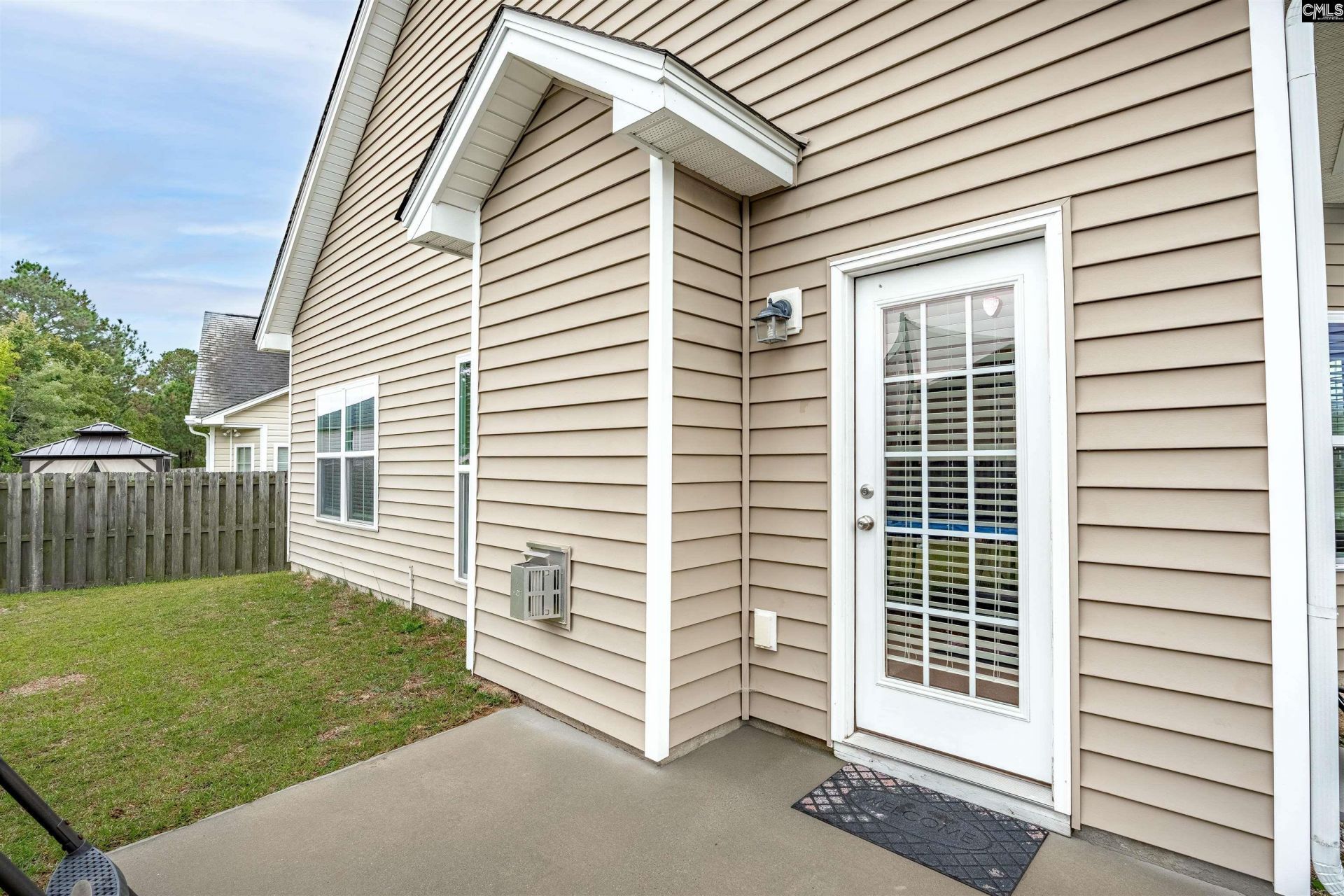 454 Glacier Way Photo 22