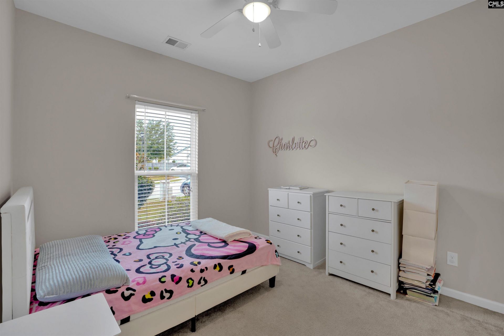 454 Glacier Way Photo 5