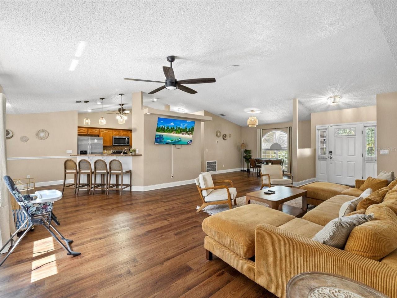 13734 76th Avenue, Seminole, FL 33776 Photo