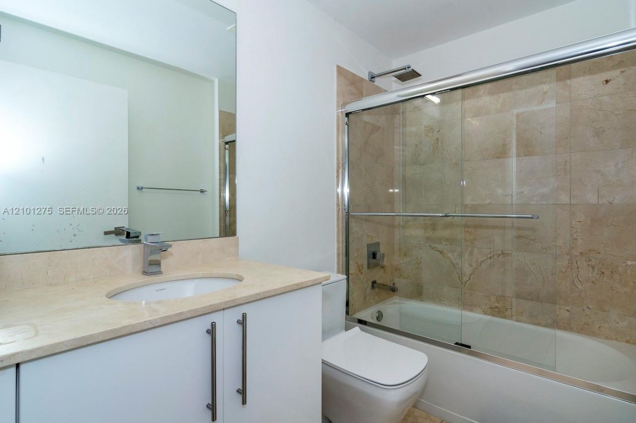 3330 NE 190 St, Unit 516, Aventura, FL 33180 Photo