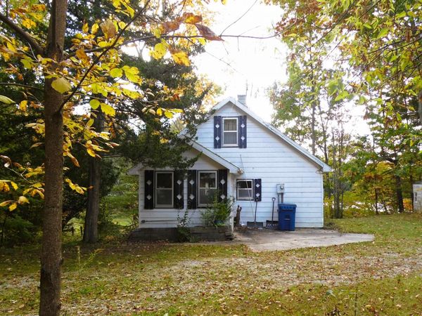 2528 Gardner Street, Alger, MI 48610