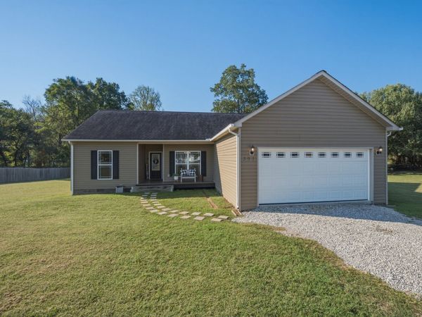391 Autumn Hills Dr , Rickman, TN 38580