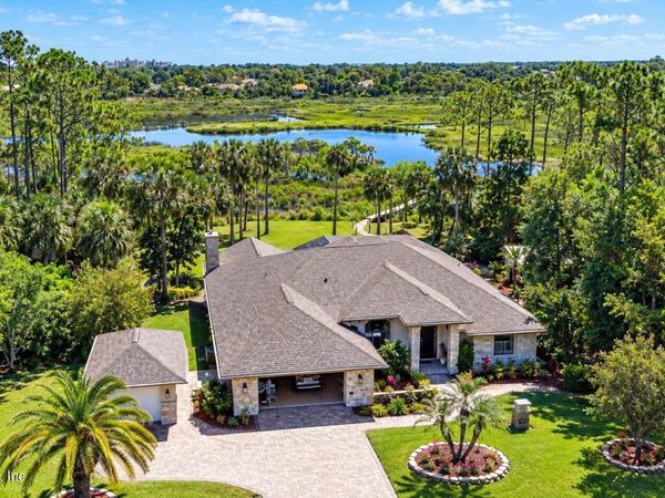 2 COVINGTON Lane, Palm Coast, FL 32137