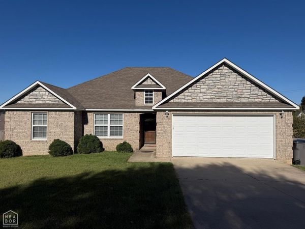53 Ashcraft Court, Paragould, AR 72450