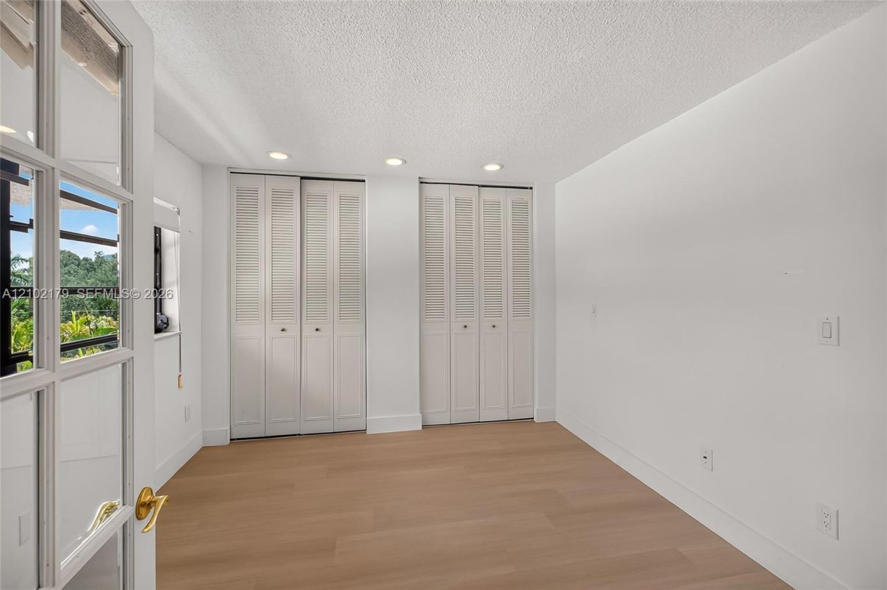 525 Coral Way , Unit 403, Coral Gables, FL 33134 Photo
