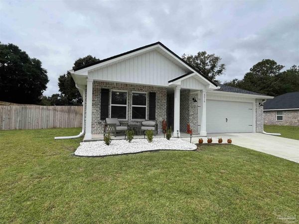 6016 Oak Hollow Ln, Unit 6016 Oak H, Crestview, FL 32539