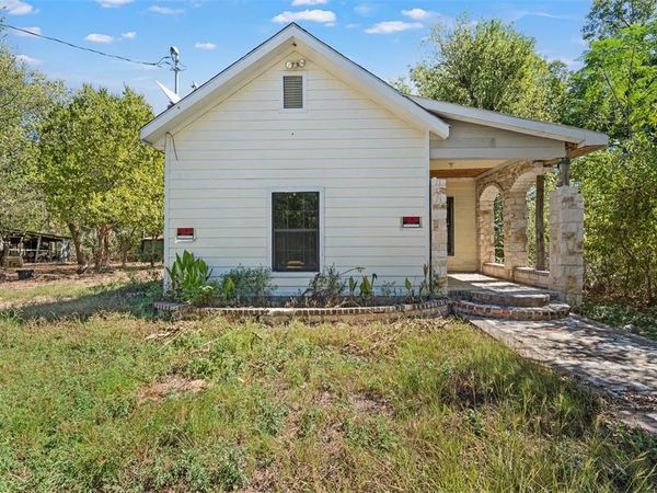 404 Eddins Street , Marlin, TX 76661