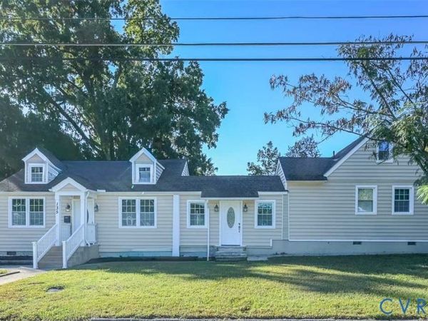 135 W Westover Avenue , Colonial Heights, VA 23834