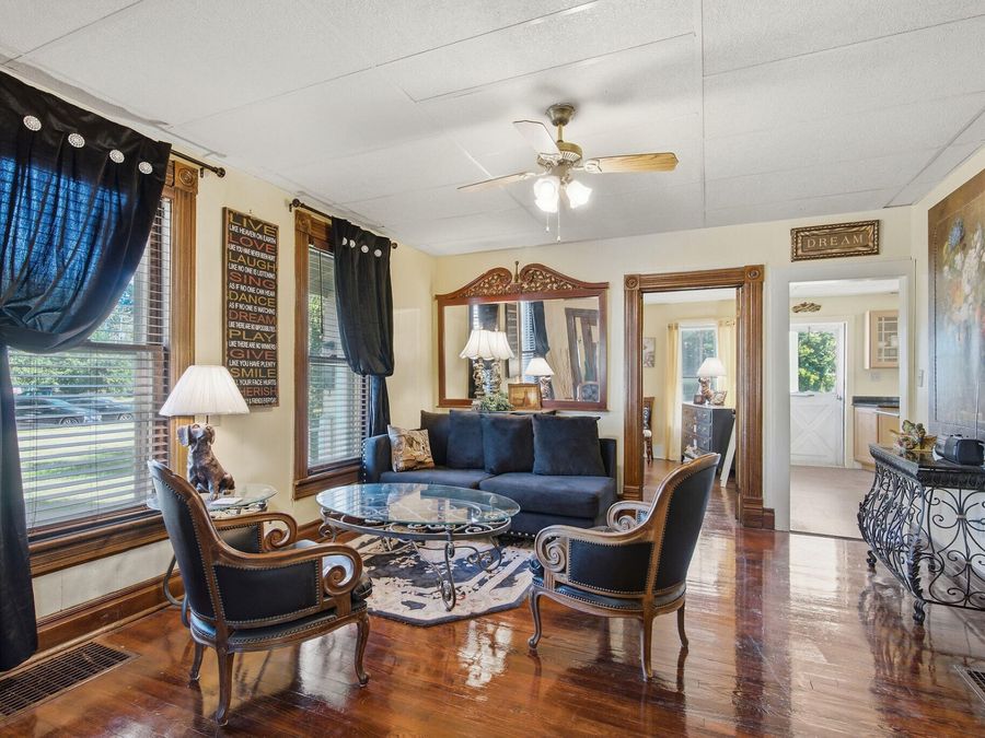 Property Image 7