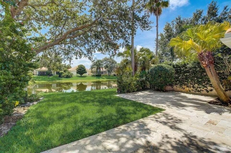 2802 Livingston Lane, West Palm Beach, FL 33411 Photo