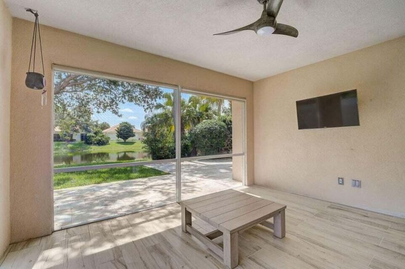 2802 Livingston Lane, West Palm Beach, FL 33411 Photo