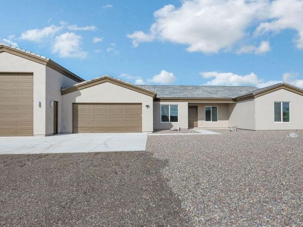 28328 N 220TH Avenue, Wittmann, AZ 85361