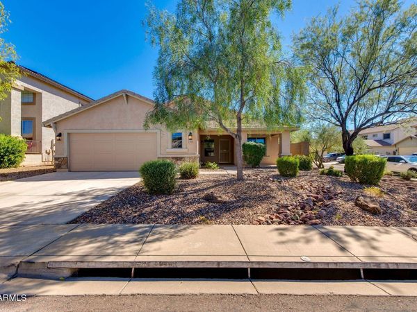4433 W PHALEN Drive, Phoenix, AZ 85087