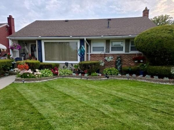 10017 Westwood Street, Detroit, MI 48228