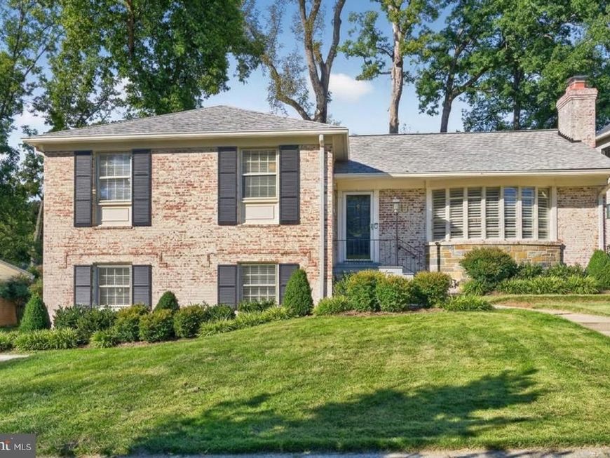 5901 Cromwell Drive, Bethesda, MD 20816 Main Photo