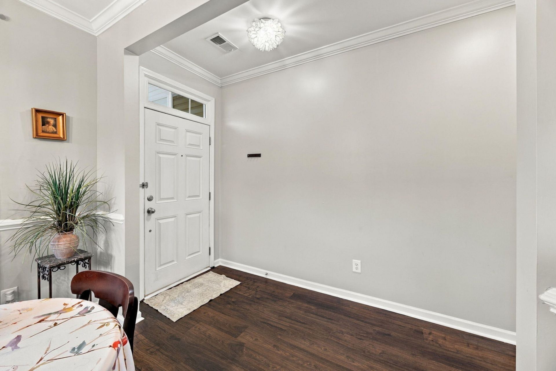 228 Withers Lane Photo 4