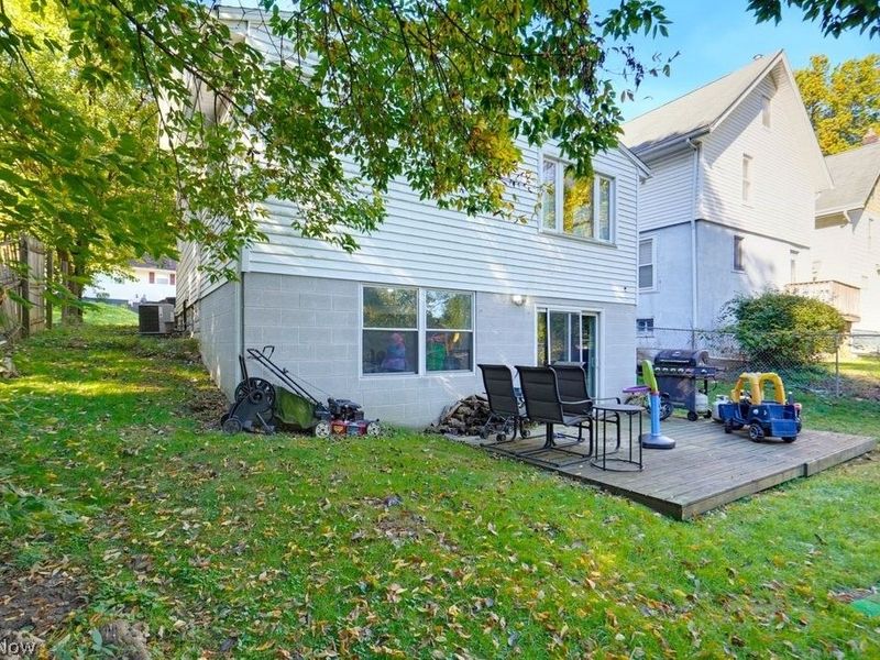 425 Barwell Street, Akron, OH 44303 Photo 24