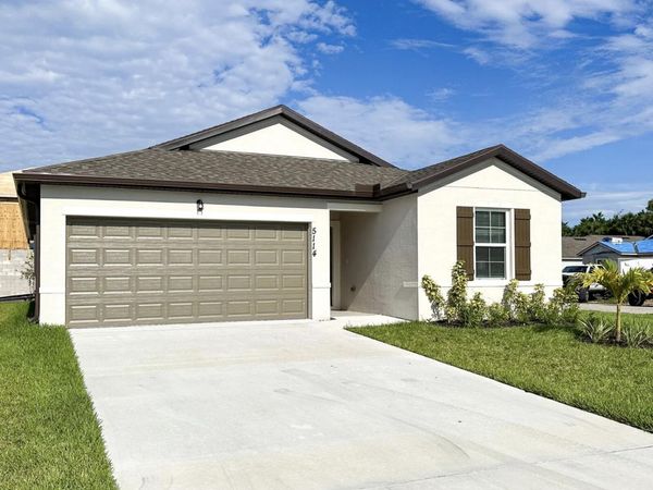 5114 ARMINA Place, Fort Pierce, FL 34951