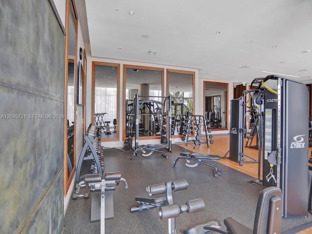 3300 NE 188th St , Unit 210, Aventura, FL 33180 Photo