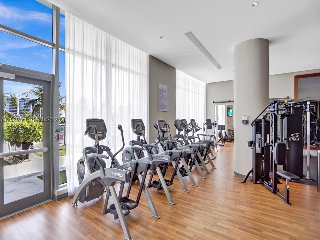 3300 NE 188th St , Unit 210, Aventura, FL 33180 Photo