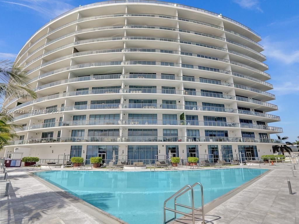 3300 NE 188th St , Unit 210, Aventura, FL 33180 Photo