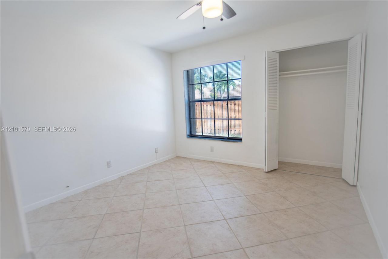 2615 SW 74th Ter , Davie, FL 33314 Photo