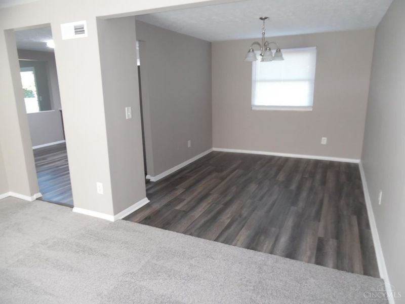 6532 Coachlight Way, West Chester, OH 45069 Photo 4