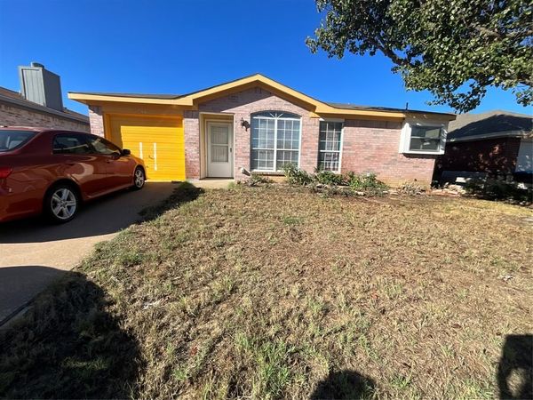 2508 Stagecoach Street , Fort Worth, TX 76133