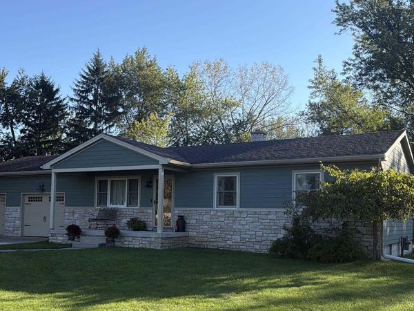 7460 Jackman Road, Temperance, MI 48182