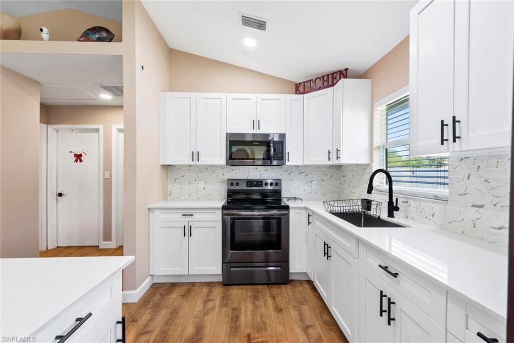 5467 28th Ave Sw, Naples, FL 34116 Photo