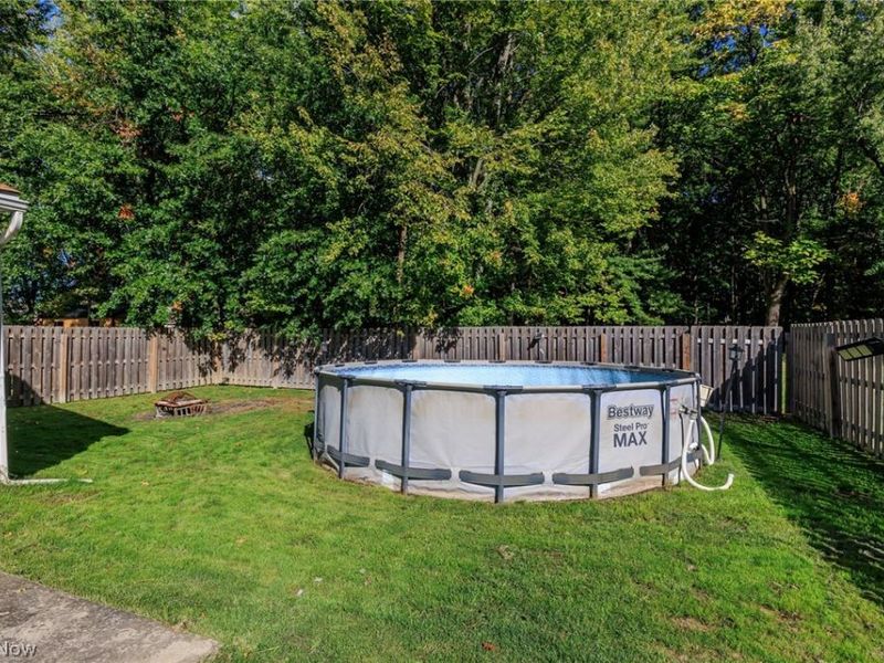 2415 E Ridgewood Drive, Seven Hills, OH 44131 Photo 10