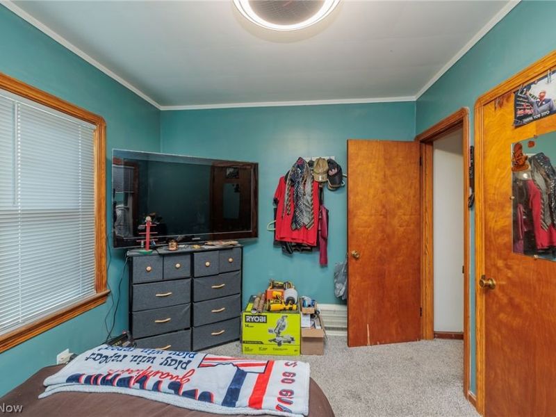 2415 E Ridgewood Drive, Seven Hills, OH 44131 Photo 16