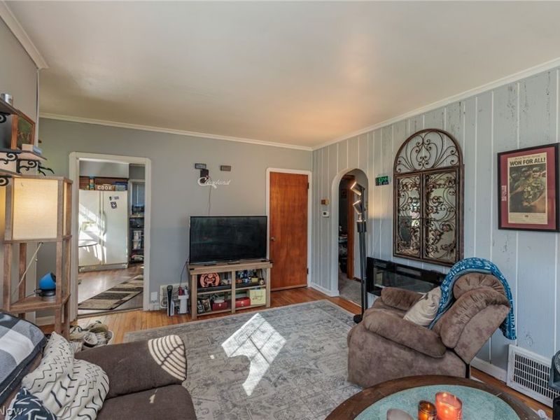 2415 E Ridgewood Drive, Seven Hills, OH 44131 Photo 19