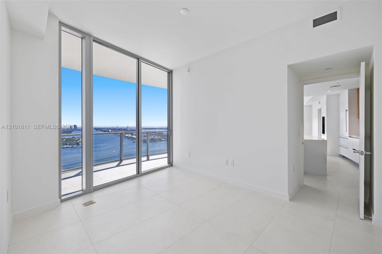 1400 Biscayne Blvd , Unit 3601, Miami, FL 33132 Photo